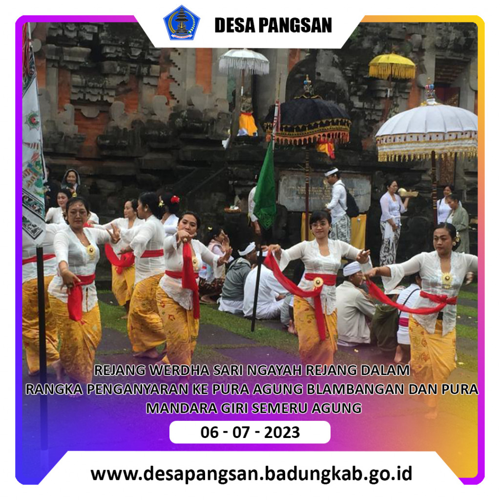 Rejang Werdha Sari Ngayah Rejang Dalam Rangka Pengayaran ke Pura Semeru Agung Blambangan dan Pura MAndara Giri Semeru Agung